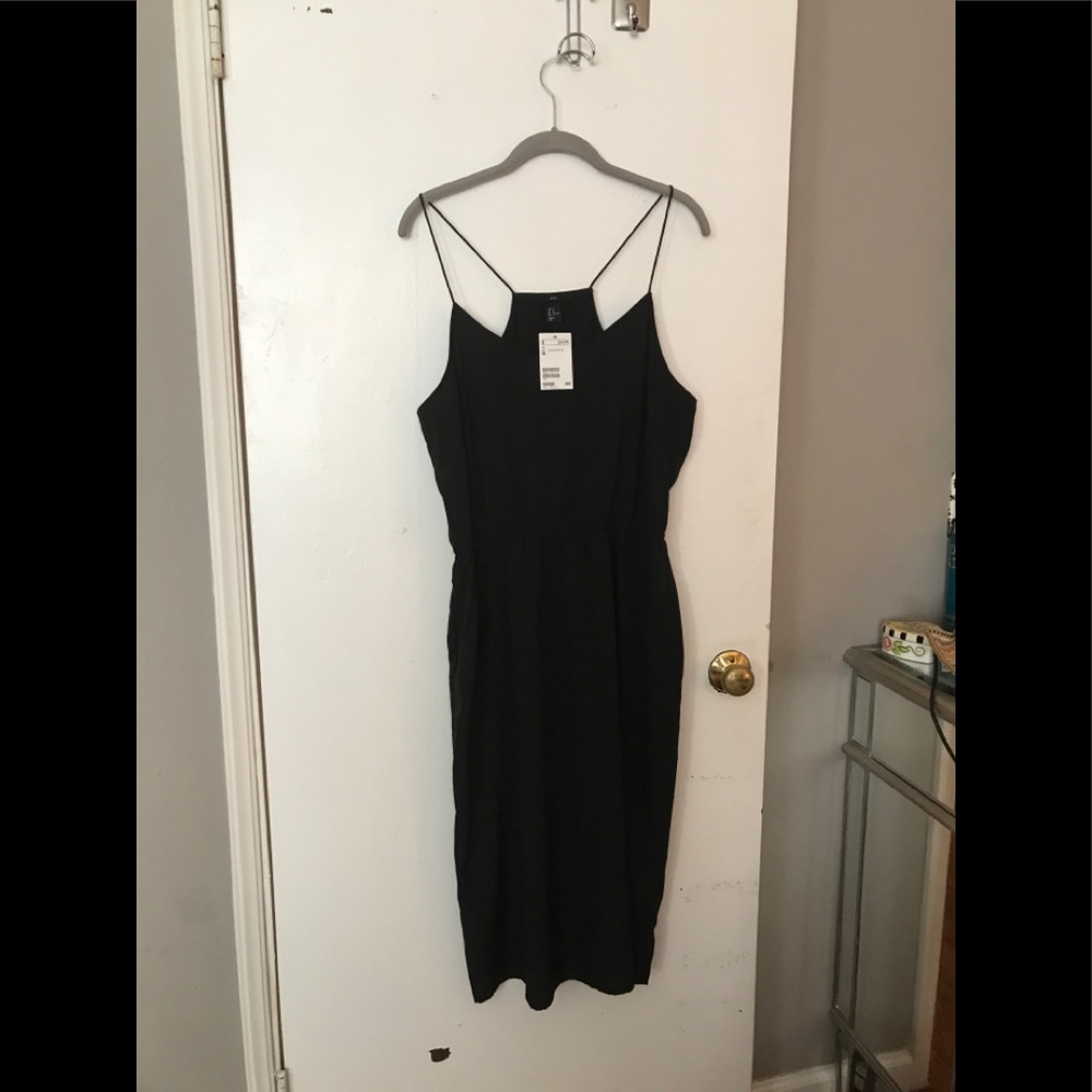 NWT H &M silky black mid length dress